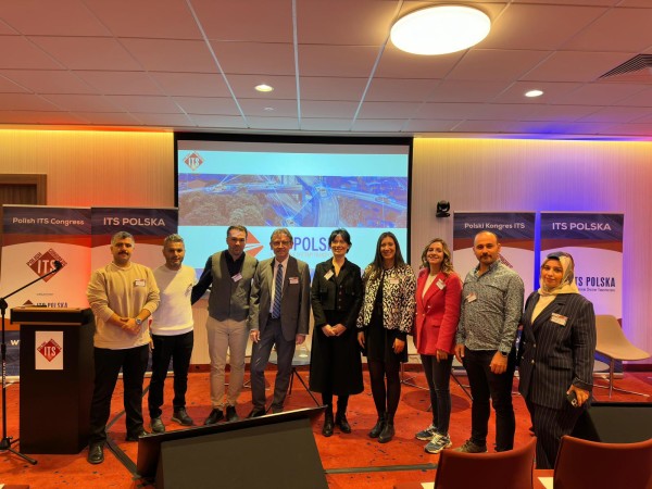 GAUS Projesi Ekibinden Polonya’ya Akıllı Ulaşım Çalışma Ziyareti